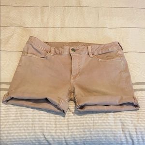 American Eagle super super stretch shorts